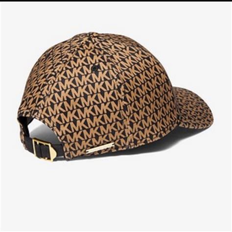 michael kors caps for women.